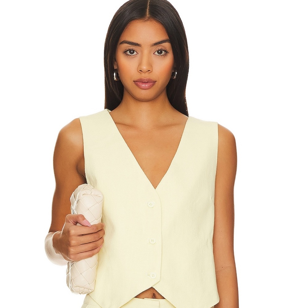 Lioness butter yellow vest